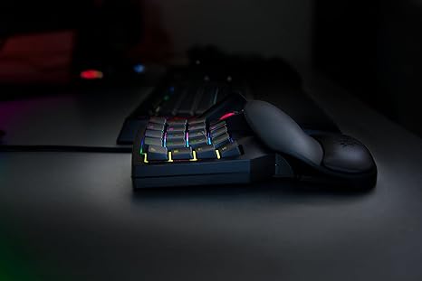 Razer Tartarus V2 Gaming Keypad